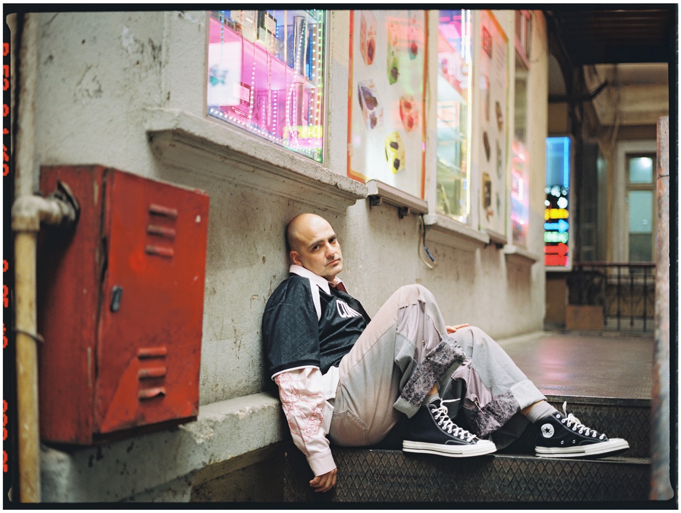 İkonik siluetleriyle yüz yıla aşkın süredir çağdaş kültürü şekillendiren Converse,