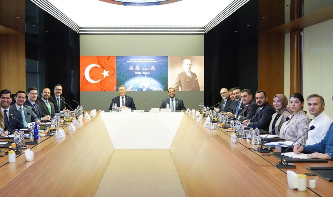 İstanbul Tekstil ve Hammaddeleri İhracatçıları Birliği (İTHİB) Başkanı Ahmet Öksüz