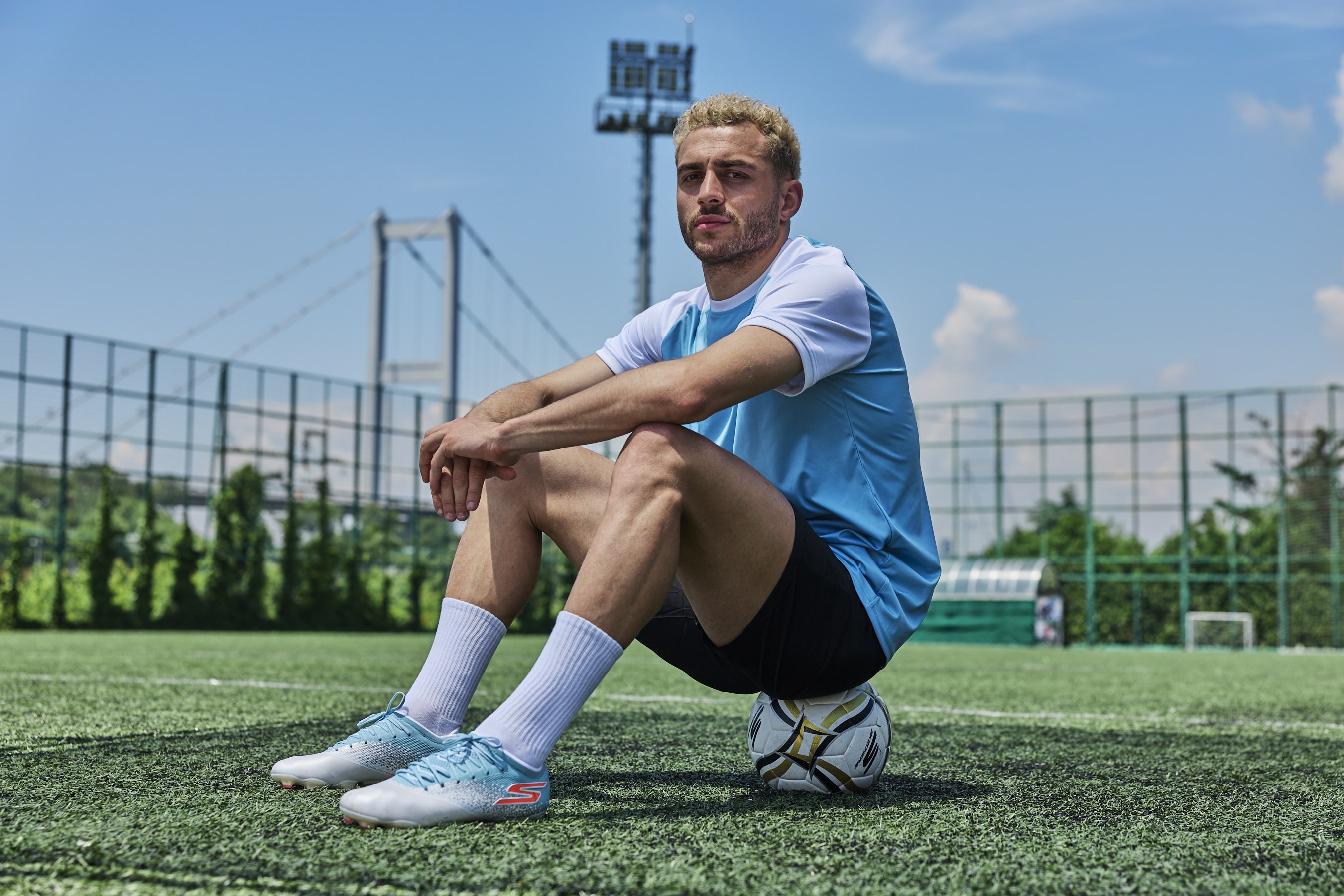 Skechers Football, imza kramponu Skechers SKX_2'nin yeni nesli ile sahalara