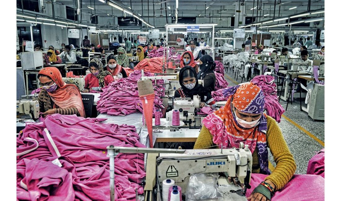 Hindistan ve İngiltere, Başbakan Narendra Modi'nin Perşembe günü gerçekleştireceği İngiltere