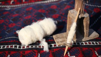 Kayseri’de el dokuma halı sektöründe faaliyet gösteren işletme sahibi Mustafa