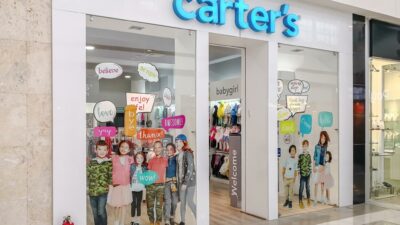 Çocuk giyim perakendecisi Carter’s (CRI), zayıf kazanç ve artan tarife
