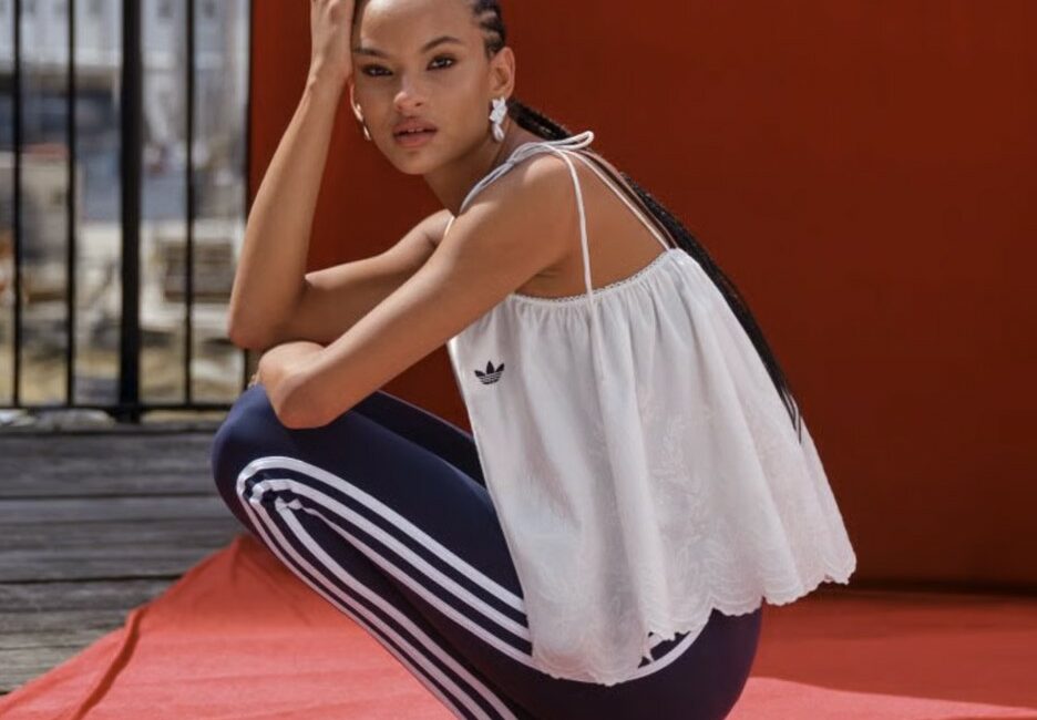 Londra’da düzenlenen özel bir podyum defilesiyle tanıtılan yeni bir kadın