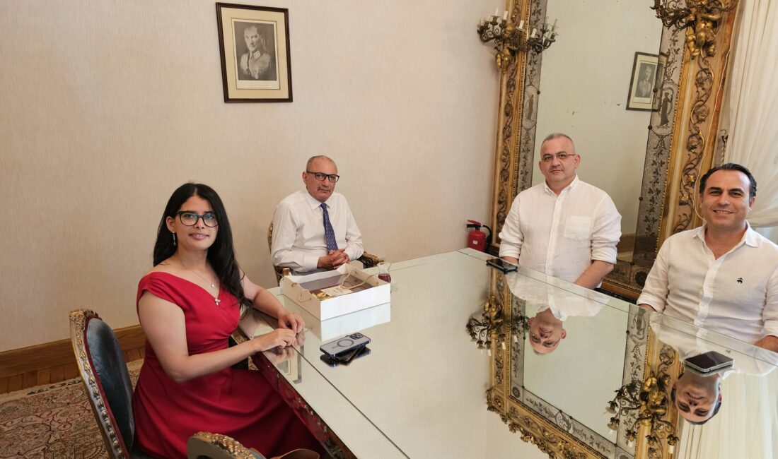 Tekstilde ana üretim alanlarının ardından aksesuar üreticileri de Mısır'da yatırıma