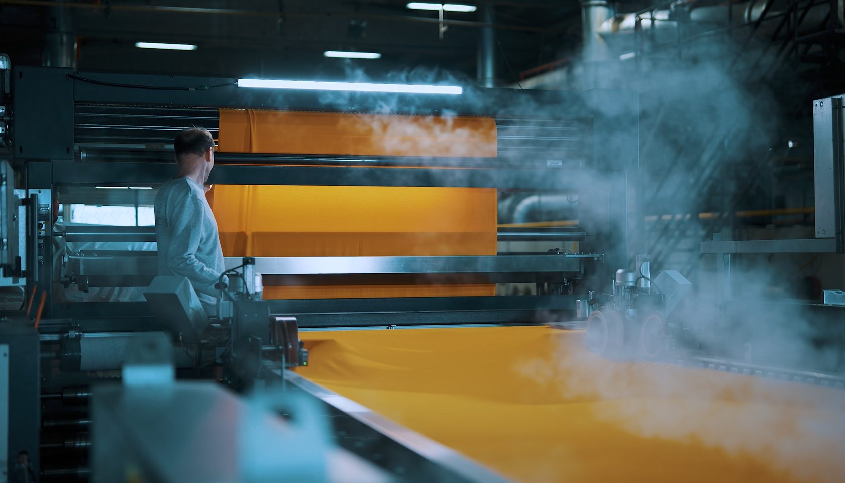 Sun Tekstil, İzmir'in Torbalı ilçesindeki yeni bina yatırımını tamamladı.