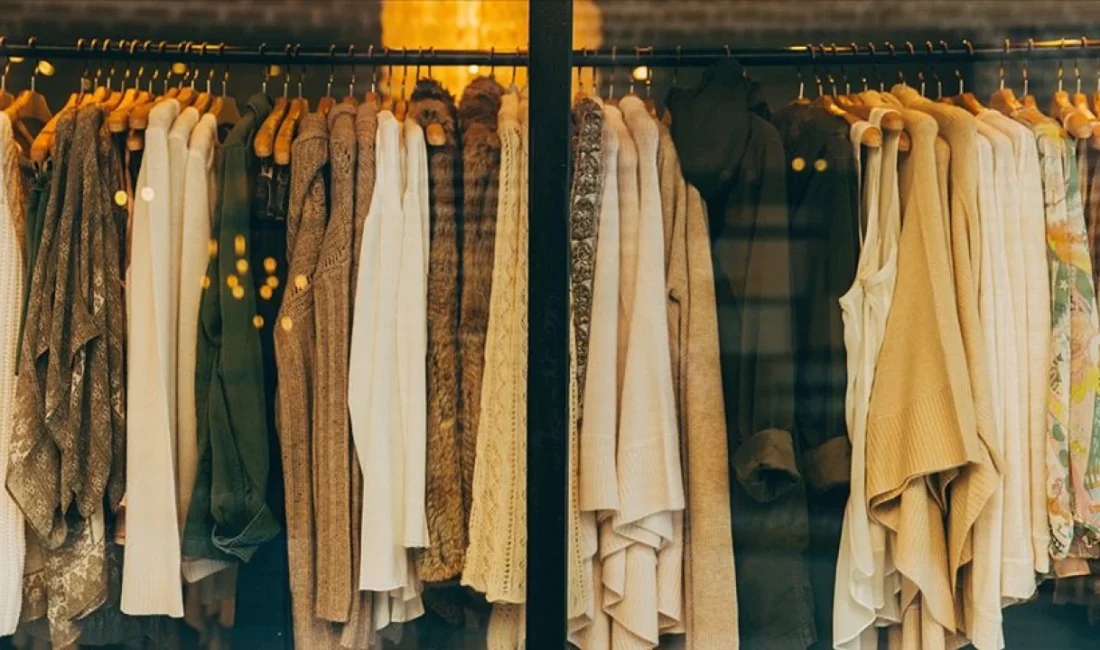 Tekstil ve hazır giyim sektörü daralmaya devam ediyor. Özellikle ihracat