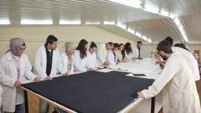 Gaziantep Üniversitesi (GAÜN) Tekstil Mühendisliği Bölümü, öğrencilere burslu, iş garantili