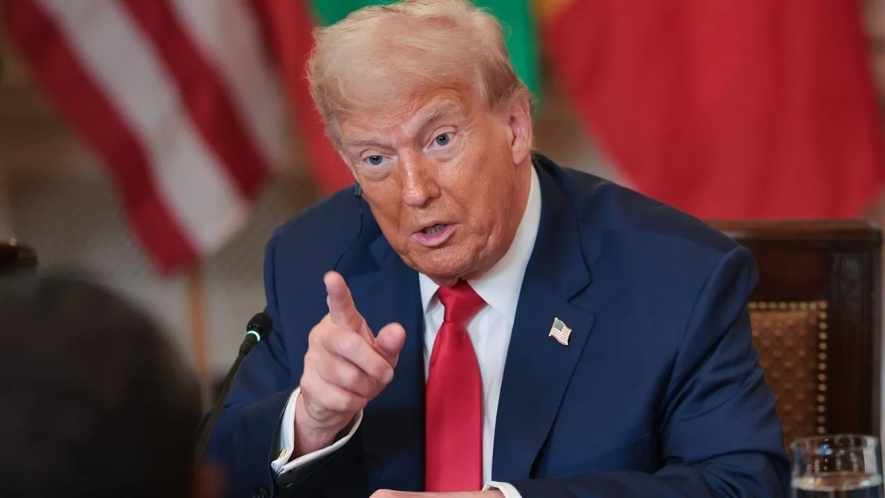 Trump, ticaret politikalarında sert adımlar atmaya devam ediyor. ABD Başkanı