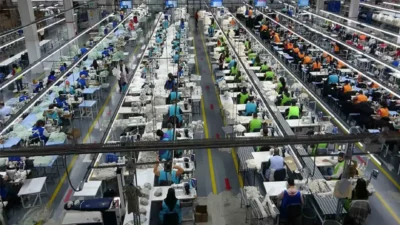 Van Valisi Ozan Balcı, kentte kurulacak 10 yeni tekstil fabrikasının