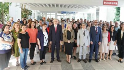 Türkiye'nin köklü tekstil mühendisliği bölümlerinden biri olan Ege Üniversitesi (EÜ)